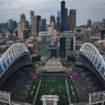 Seattle se prepara para recibir seis partidos del Mundial FIFA 2026 El Lumen Field —que durante el Mundial será denominado “Seattle Stadium”— y la zona centro de Seattle se observan en enero de 2026. (Foto AP/Lindsey Wasson, Archivo)
