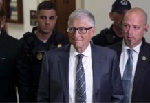 Bill Gates reconoce ante legisladores que relacionarse con Epstein fue un grave error Bill Gates, cofundador de Microsoft, llega al Congreso en Washington el 10 de junio de 2026. (AP foto/J. Scott Applewhite)