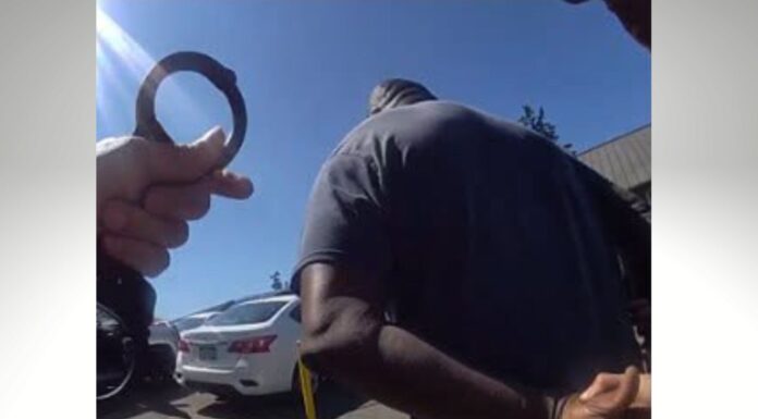 Arrestan a sujeto en Bremerton por posesión de material de abuso sexual infantil