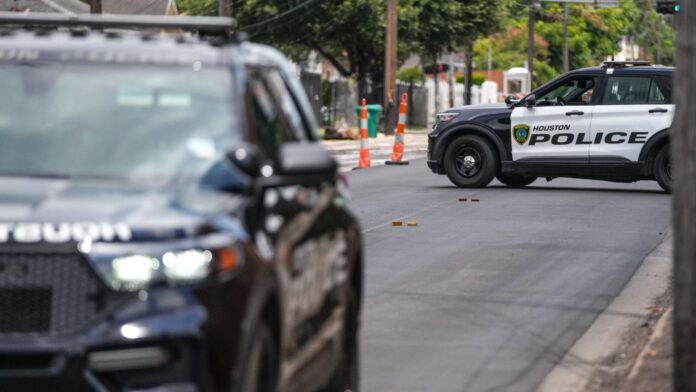 Hombre de México muere en operativo de ICE