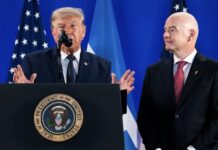 FIFA da marcha atrás a plan para vender parte del negocio del Mundial El presidente Donald J. Trump pronuncia comentarios en una recepción de la FIFA en la Torre Trump en la ciudad de Nueva York, el viernes 17 de julio de 2026, antes de la final de la Copa del Mundo el domingo. (Foto oficial de la Casa Blanca por Daniel Torok)